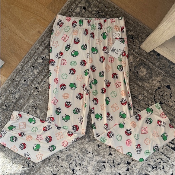 Nintendo Super Soft Cream Pants with Multicolor Character Print - Picture 9 of 9